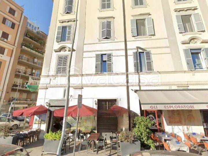 negozio in vendita a Roma in zona Trionfale