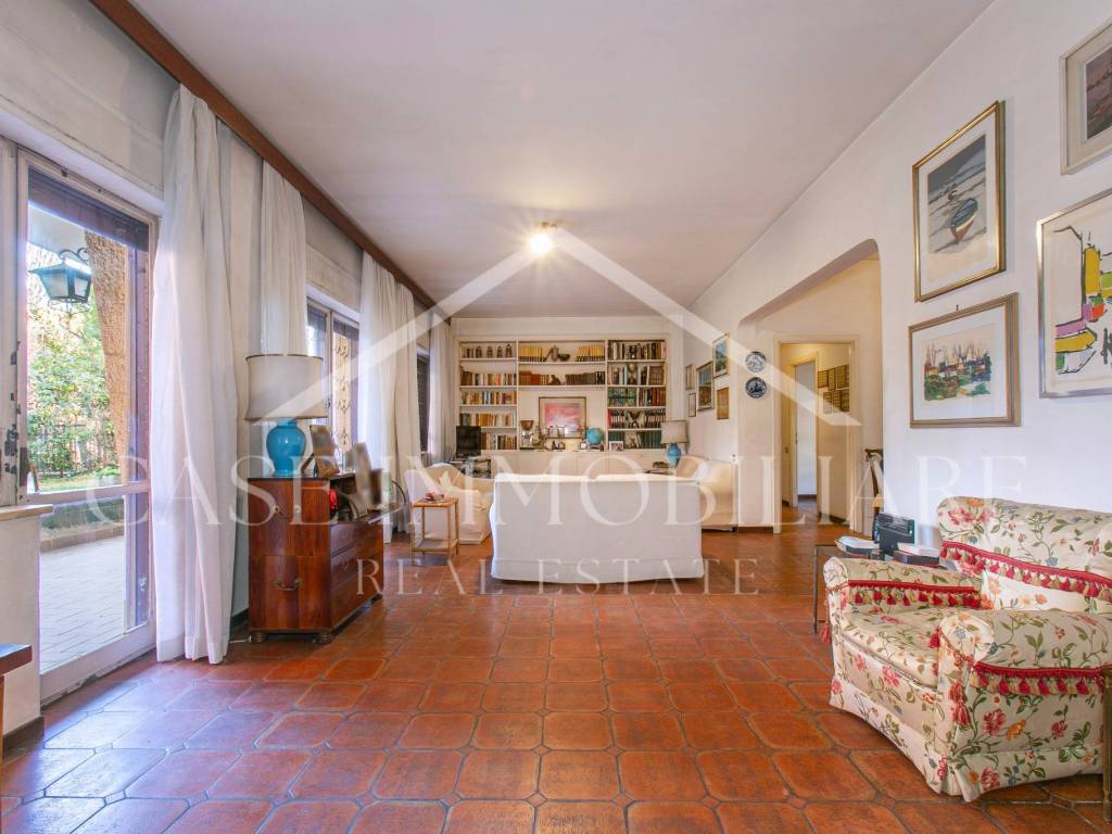 appartamento in vendita a Roma in zona Tor di Quinto