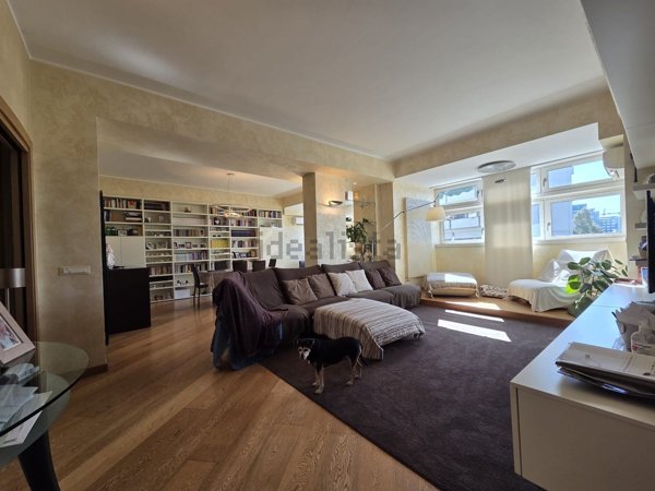 appartamento in vendita a Roma in zona EUR