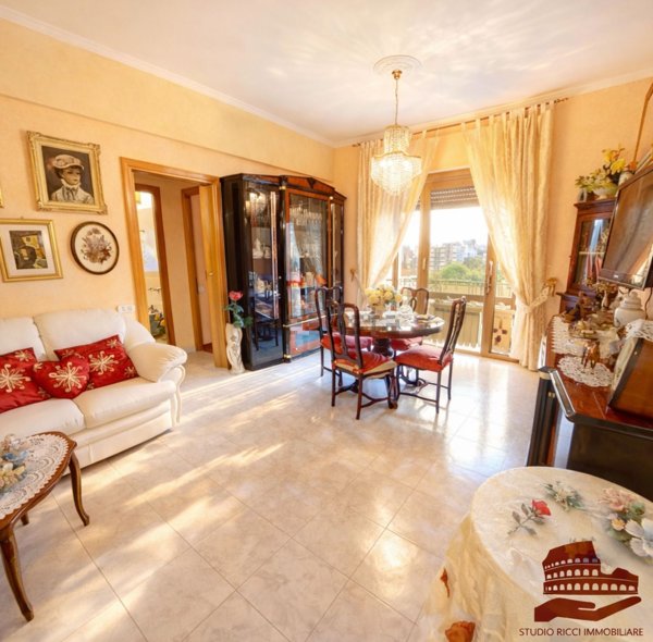 appartamento in vendita a Roma