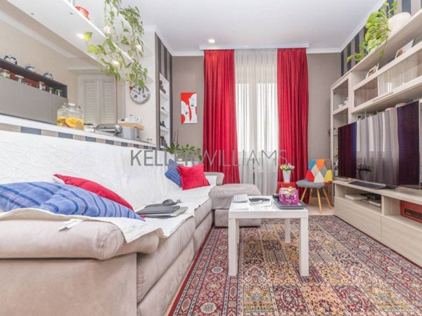 appartamento in vendita a Roma in zona Appio Latino