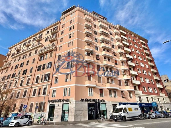 appartamento in vendita a Roma in zona Tuscolano