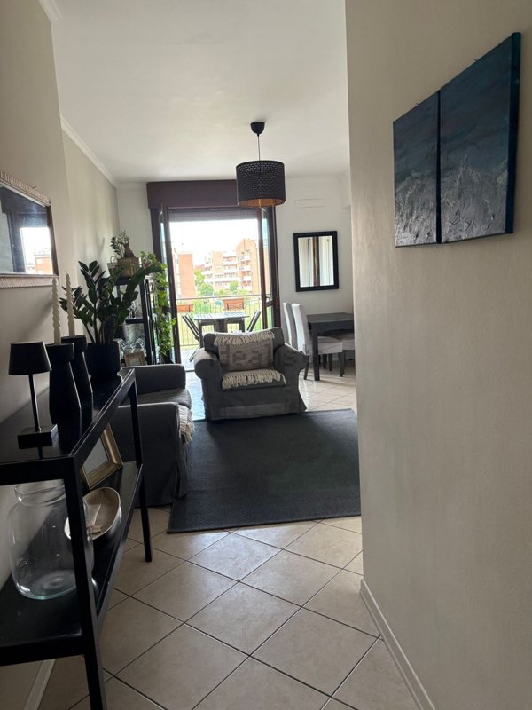 appartamento in vendita a Roma in zona Selva Candida