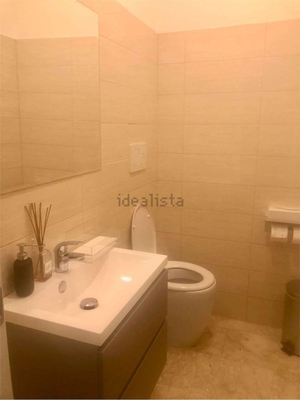 locale commerciale in vendita a Roma in zona Campo Marzio