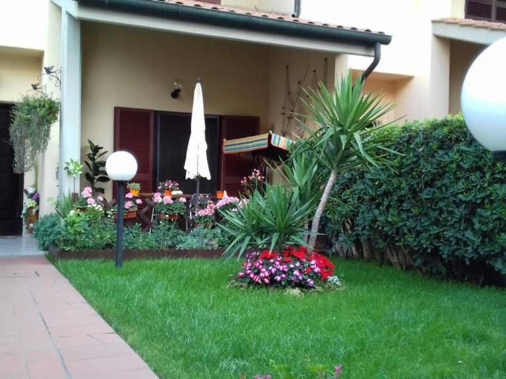 casa indipendente in vendita a Roma in zona Ponte Mammolo