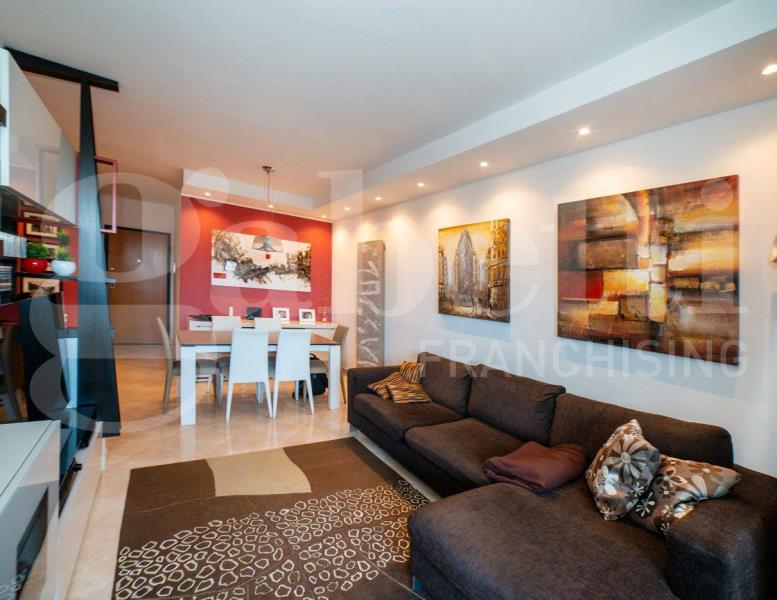 appartamento in vendita a Roma in zona EUR