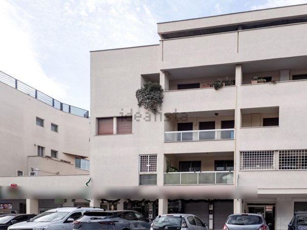 appartamento in vendita a Roma in zona Acilia