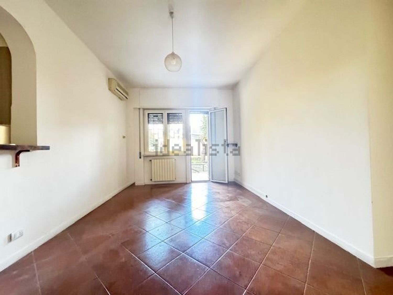 appartamento in vendita a Roma in zona Acilia