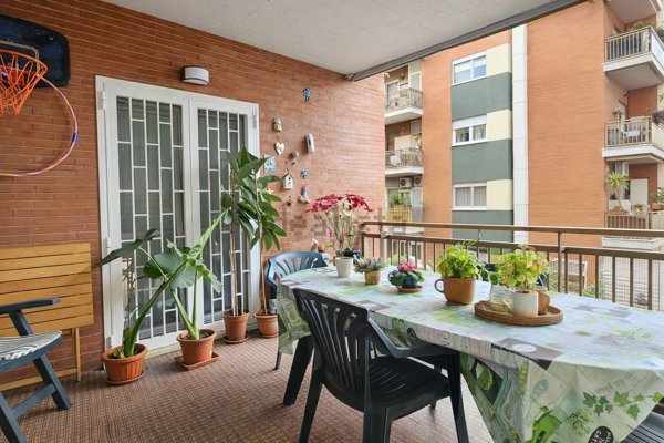 appartamento in vendita a Roma in zona Ostia