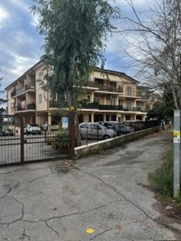 appartamento in vendita a Roma in zona Ponte Mammolo