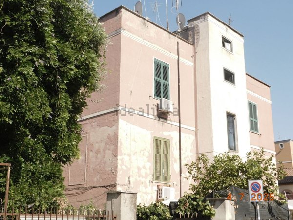 appartamento in vendita a Roma in zona Alessandrino
