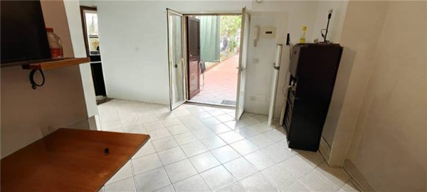 appartamento in vendita a Roma in zona Dragona/Bagnoletto