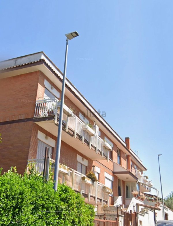 appartamento in vendita a Roma in zona Acilia