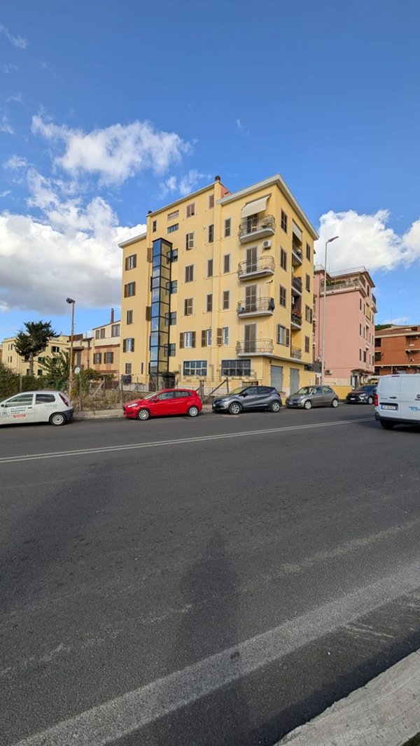 appartamento in vendita a Roma in zona Portuense