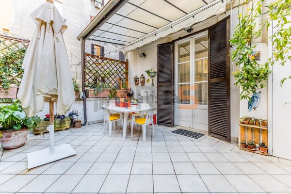 appartamento in vendita a Roma in zona Castro Pretorio