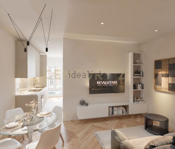 appartamento in vendita a Roma in zona Trevi-Colonna