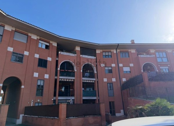 appartamento in vendita a Roma in zona Appio Claudio
