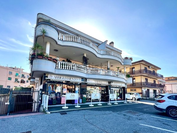 appartamento in vendita a Roma in zona Borghesiana