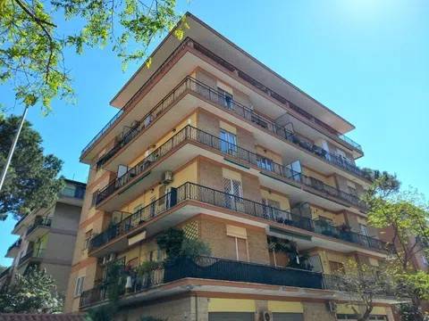 appartamento in vendita a Roma in zona Ostia
