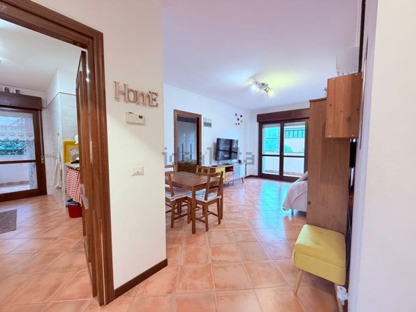 appartamento in vendita a Roma in zona Vitinia