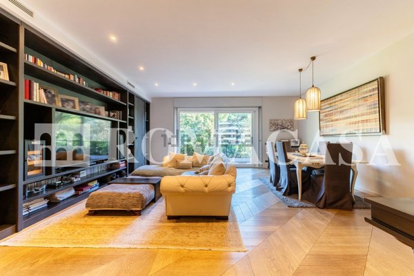 appartamento in vendita a Roma in zona EUR