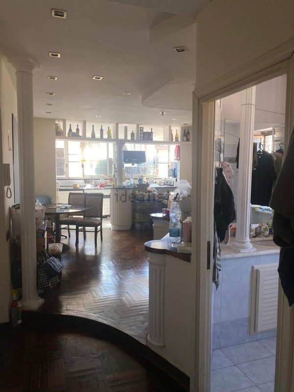 appartamento in vendita a Roma in zona Tomba di Nerone