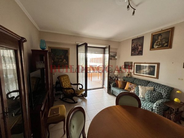 appartamento in vendita a Roma in zona Ardeatino