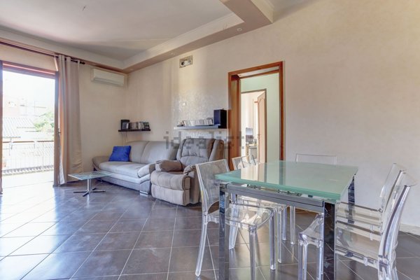 appartamento in vendita a Roma in zona Isola Farnese