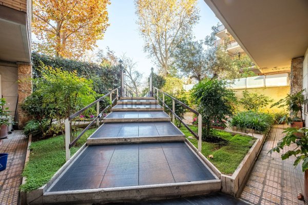 appartamento in vendita a Roma in zona Trieste