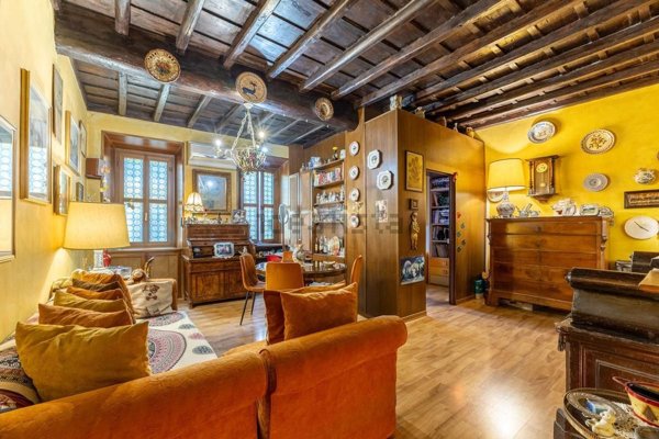 appartamento in vendita a Roma in zona Campo Marzio