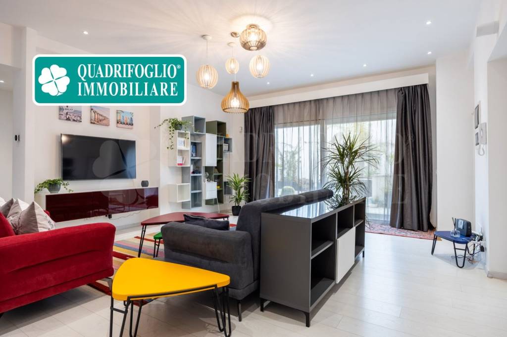 appartamento in vendita a Roma in zona Ostia