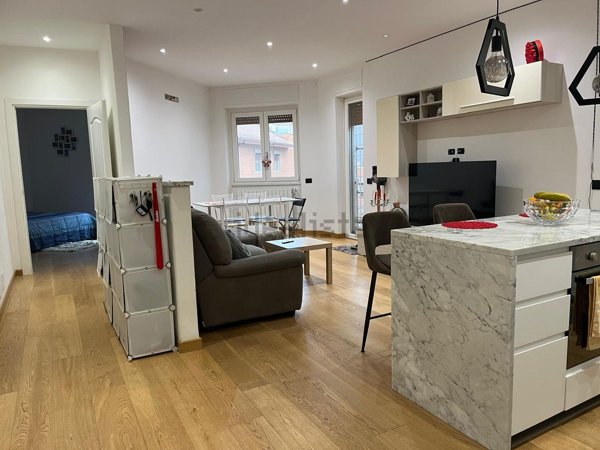 appartamento in vendita a Roma in zona Ostia