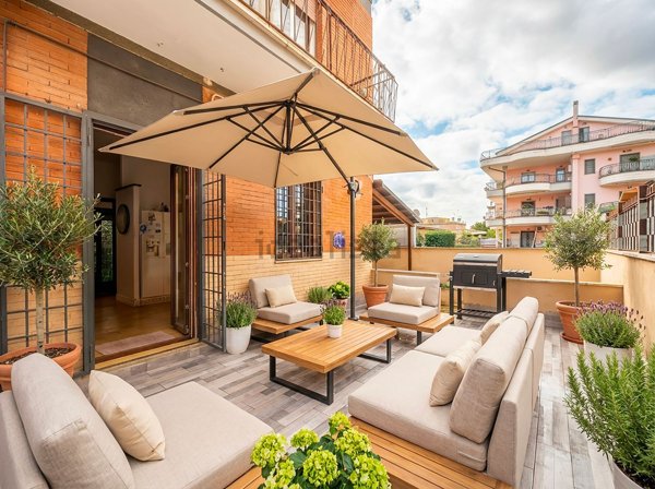 appartamento in vendita a Roma in zona Romanina