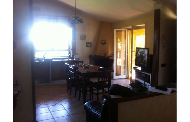 casa indipendente in vendita a Roma in zona Borghesiana