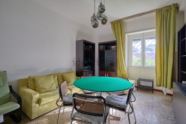 appartamento in vendita a Roma in zona Ardeatino