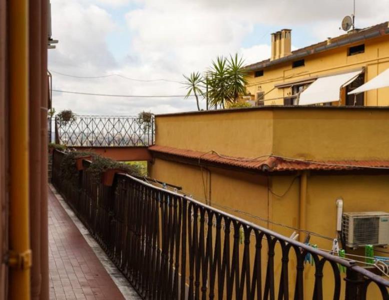 appartamento in vendita a Roma in zona Colle del Sole