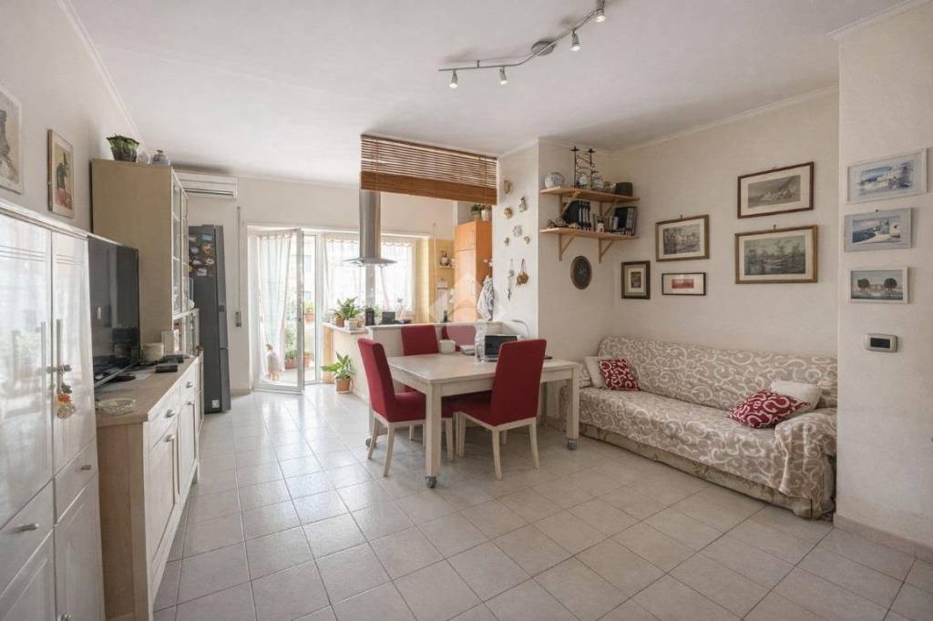 appartamento in vendita a Roma in zona Portuense