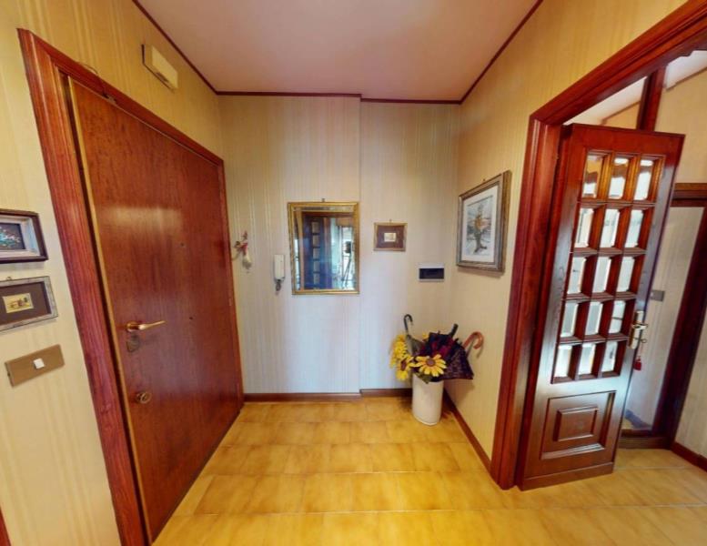 appartamento in vendita a Roma in zona Cinecittà