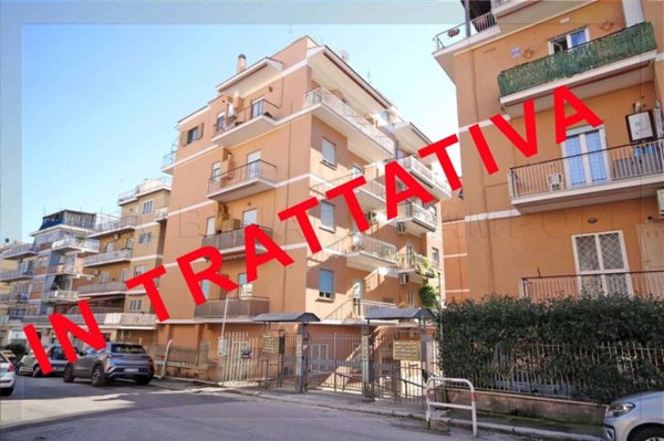 appartamento in vendita a Roma in zona Primavalle