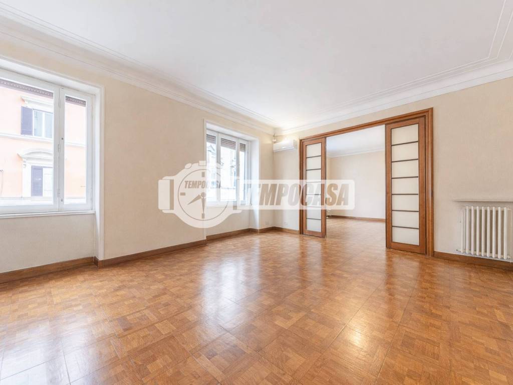 appartamento in vendita a Roma in zona Rione Prati