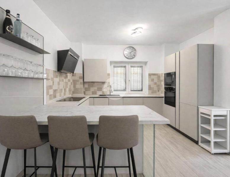 casa indipendente in vendita a Roma in zona Borghesiana