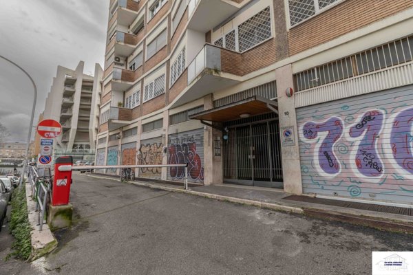 appartamento in vendita a Roma in zona Testaccio
