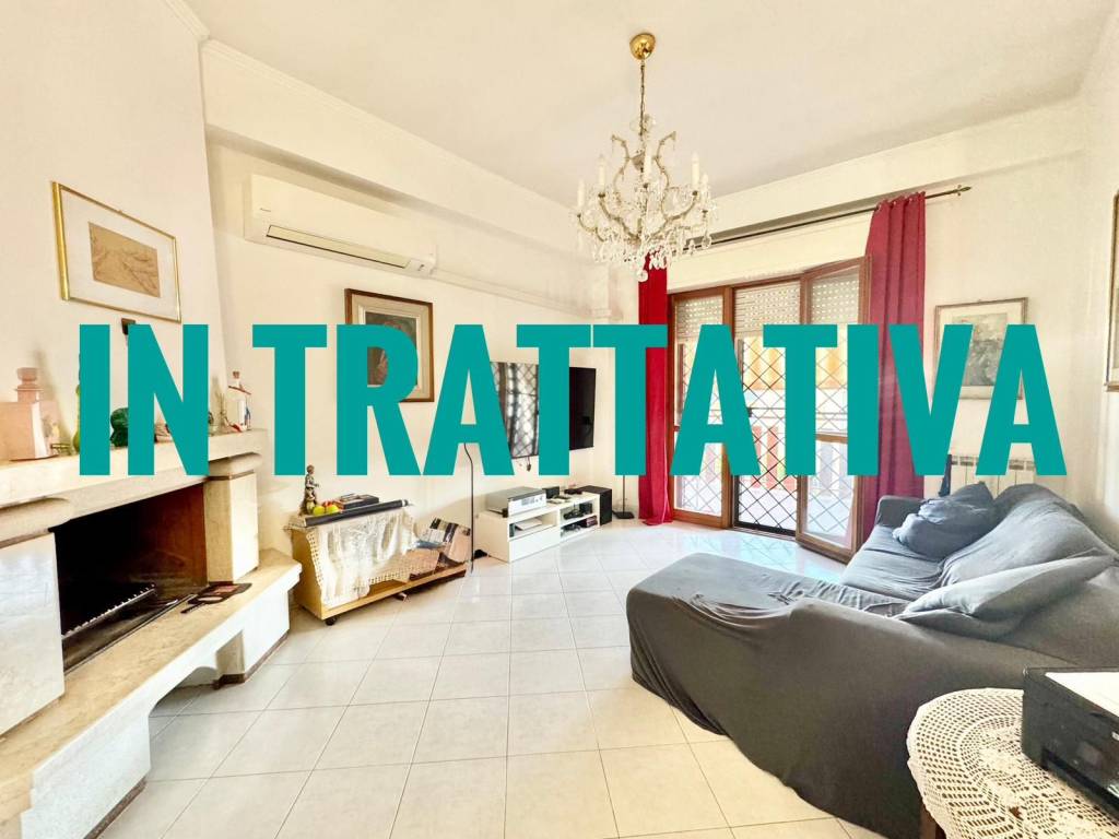 appartamento in vendita a Roma in zona Finocchio