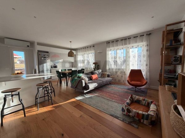 appartamento in vendita a Roma in zona Portuense