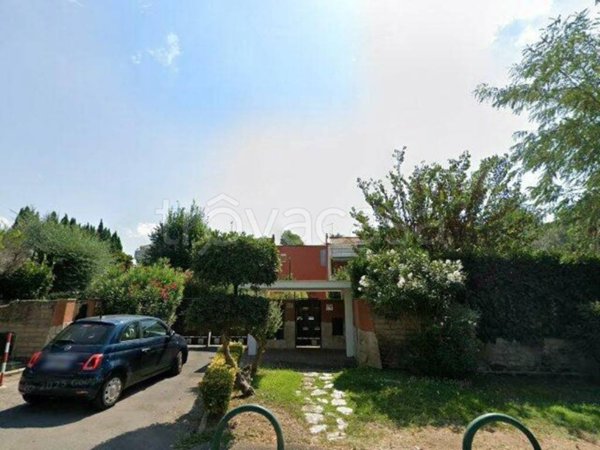 casa indipendente in vendita a Roma in zona Axa