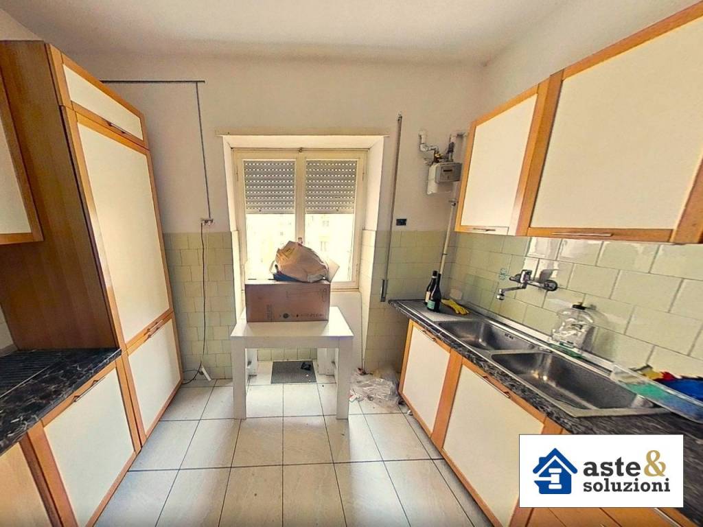 appartamento in vendita a Roma in zona Don Bosco