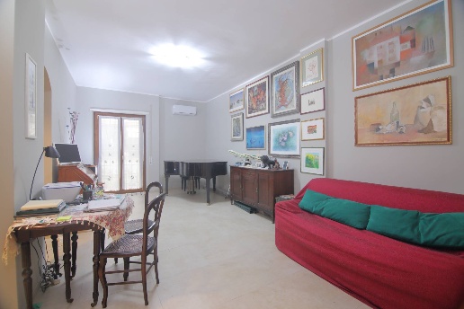 appartamento in vendita a Roma in zona Ostia