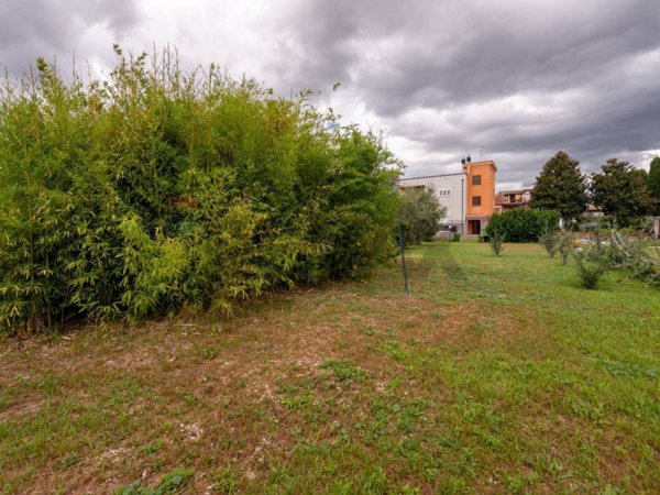 terreno agricolo in vendita a Roma in zona Ponte di Nona