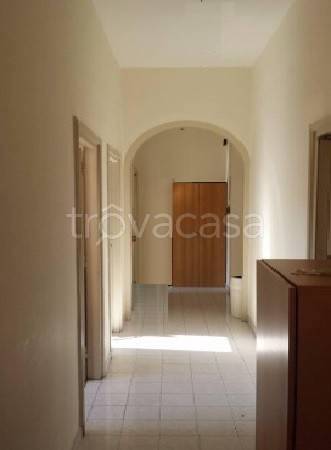 appartamento in vendita a Roma in zona Colle del Sole