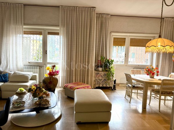 appartamento in vendita a Roma in zona Casal Morena